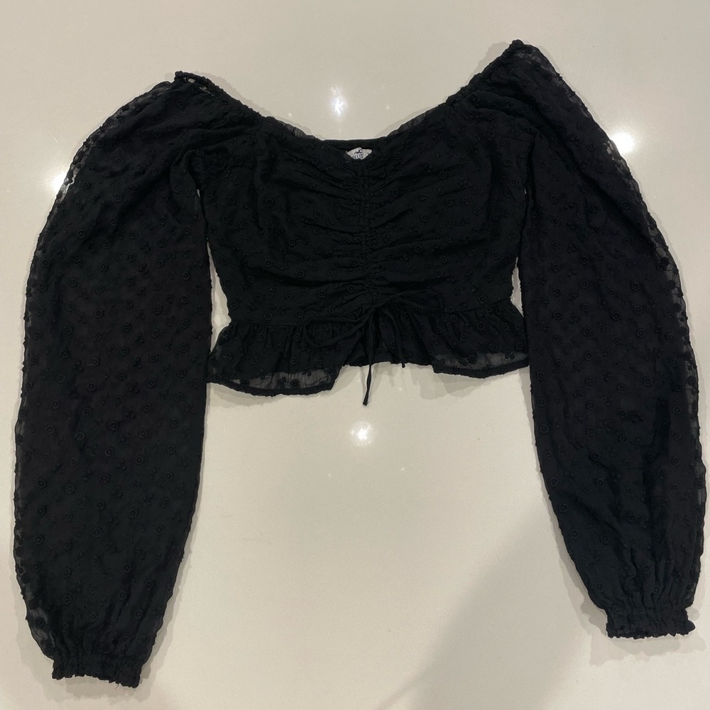 Hollister Black Long Sleeved Sheer Ruched Floral Crop Top Off Shoulder Size XS